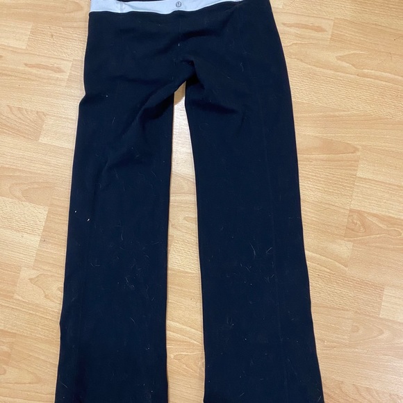 Lululemon Pants - Picture 2 of 2